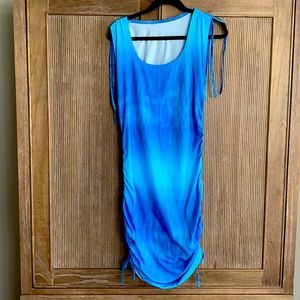 Brand new size M ombré blue dress